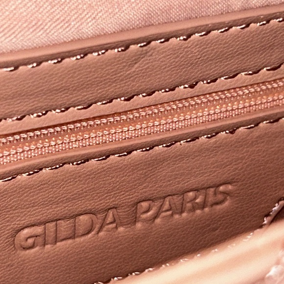 Guilda Paris Blush Pink Quilted Crossbody Bag - Picture 3 of 6